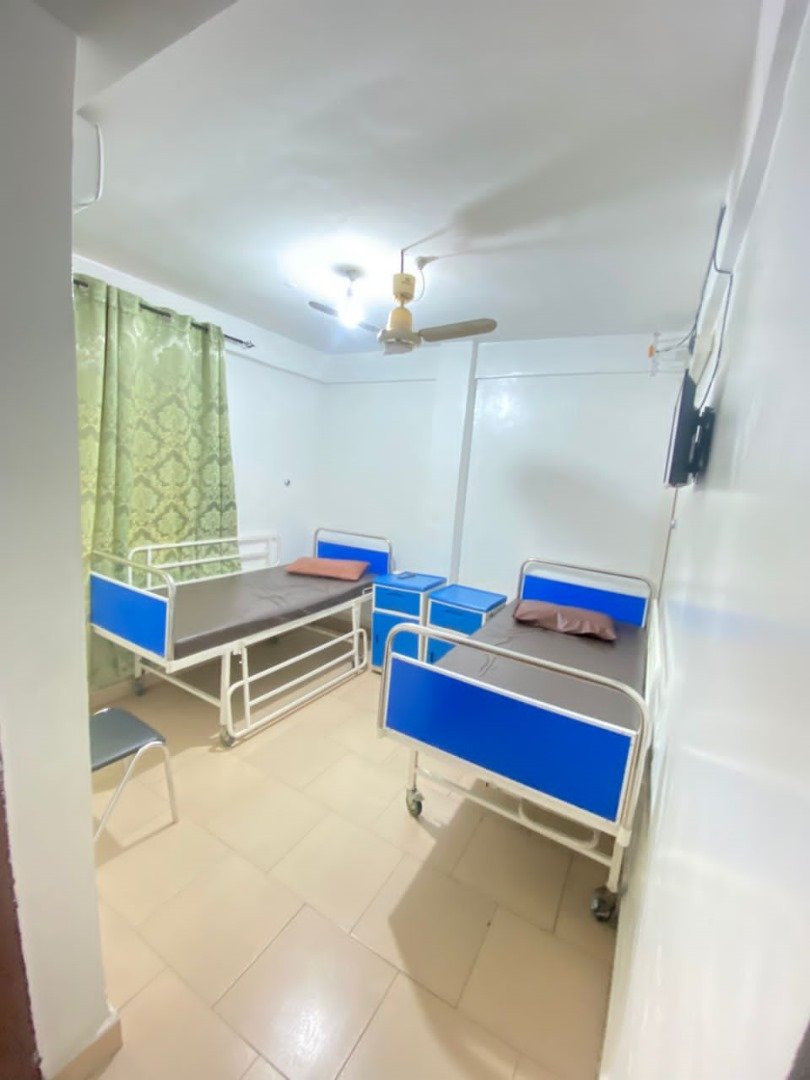 Emmanuel hospital and schools (38)