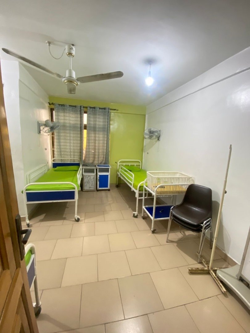 Emmanuel hospital and schools (50)