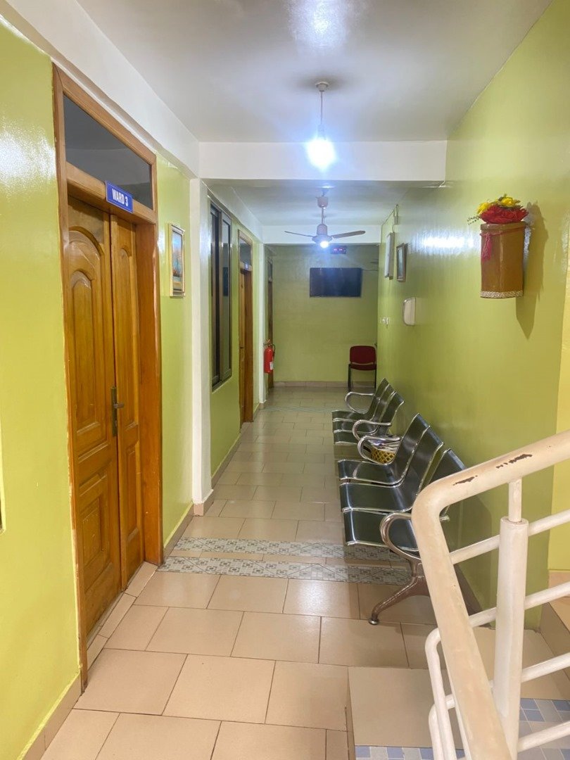 Emmanuel hospital and schools (6)